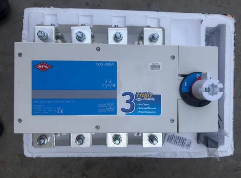HPL 4 POLE 400A ON LOAD CHANGEOVER SWITCH C04004POAV